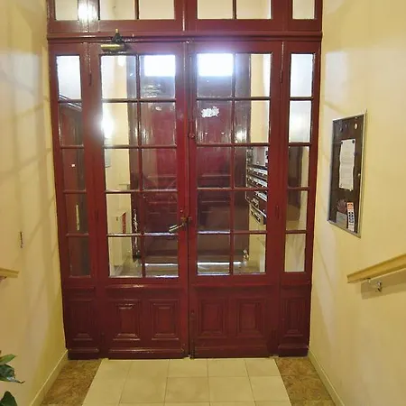 Romantic And Bright Апартаменты Париж